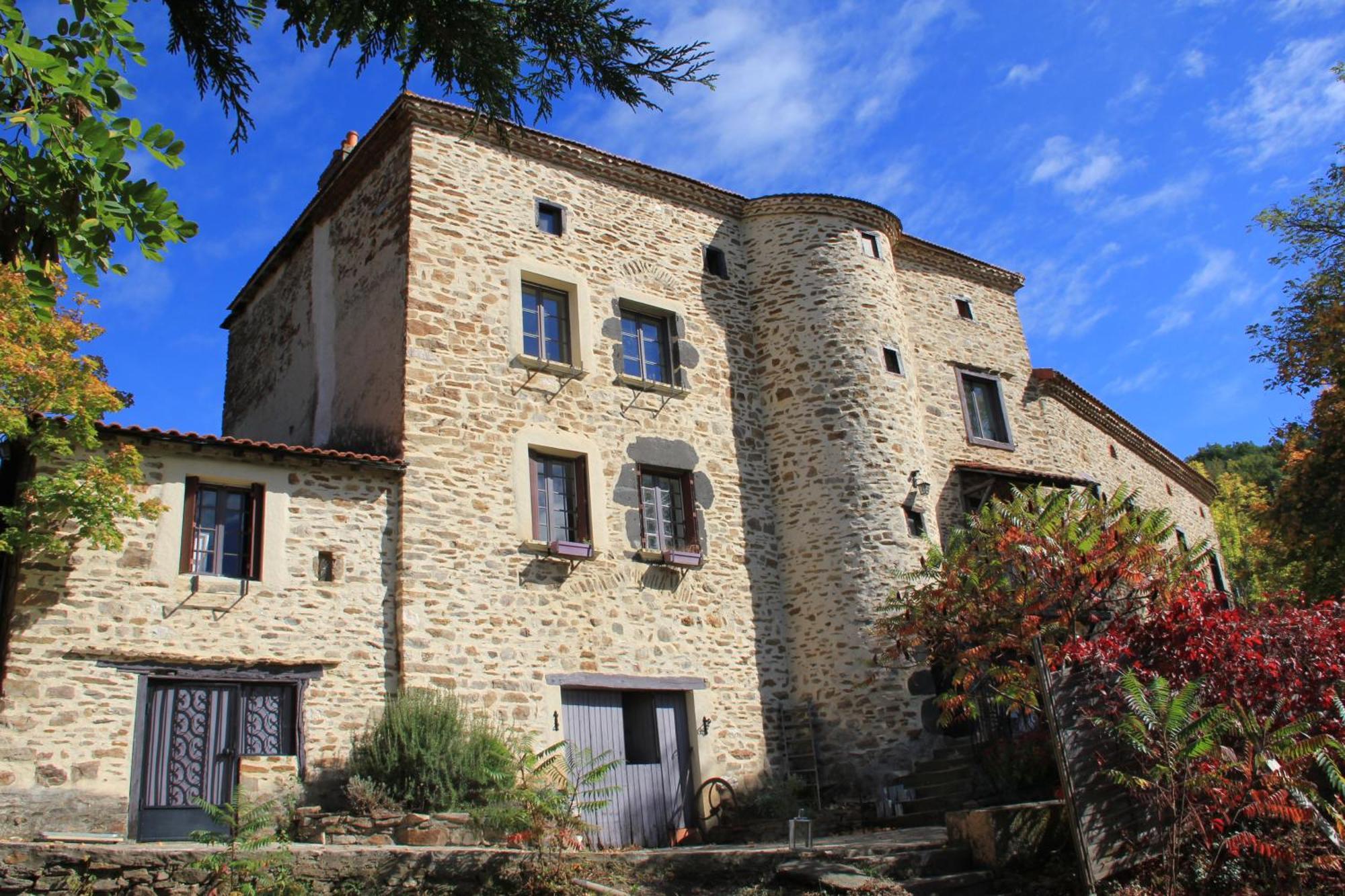 Bed and Breakfast La Ferme De Vazerat Massiac Zewnętrze zdjęcie